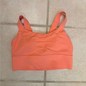 Athlet bralette twist back